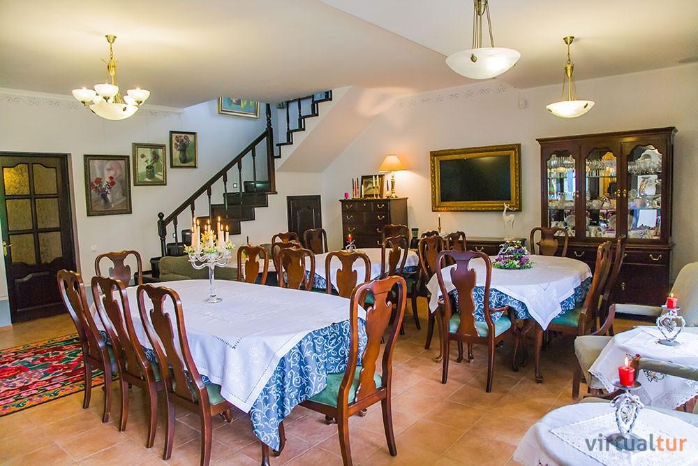 Resedinta Rotundu Bed and Breakfast Butuceny Εξωτερικό φωτογραφία